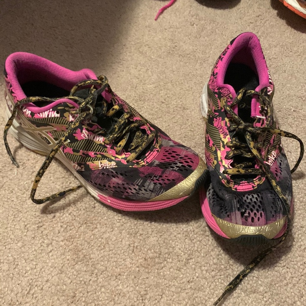 ASICS Noosa